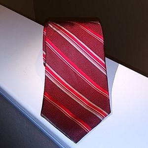 JCrew 100% silk men's striped red tie
